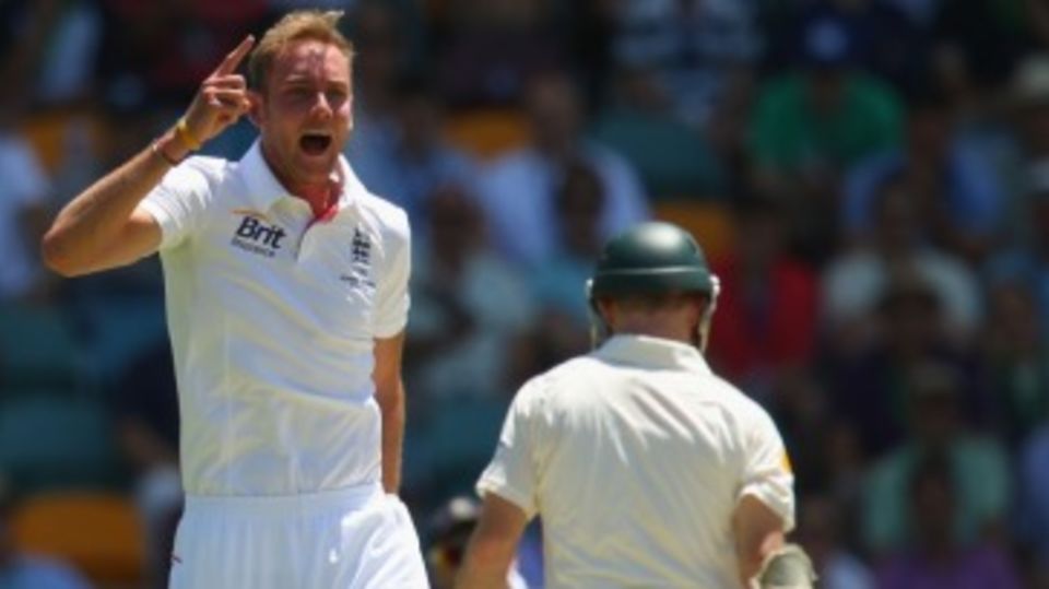 Stuart Broad celebrates the wicket of Chris Rogers