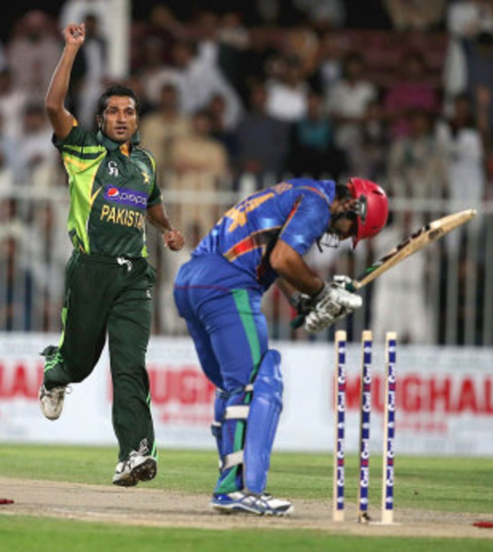 Asghar Stanikzai was bowled by Bilawal Bhatti