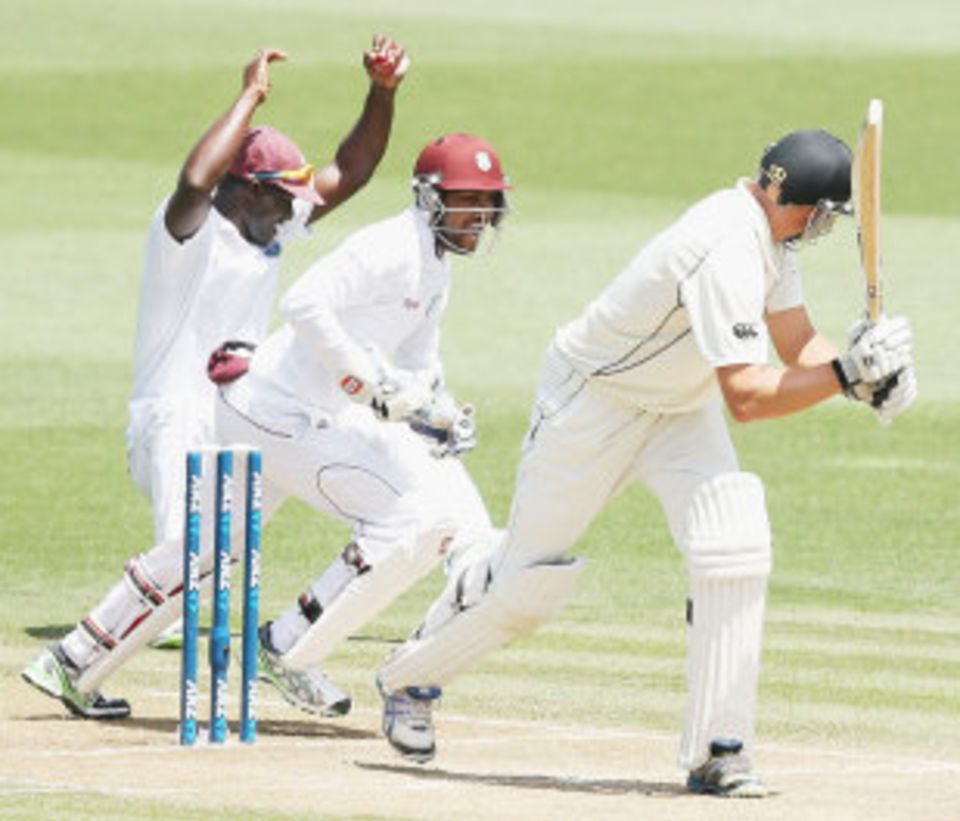 Peter Fulton was subdued by close catchers during his 11 off 71 balls