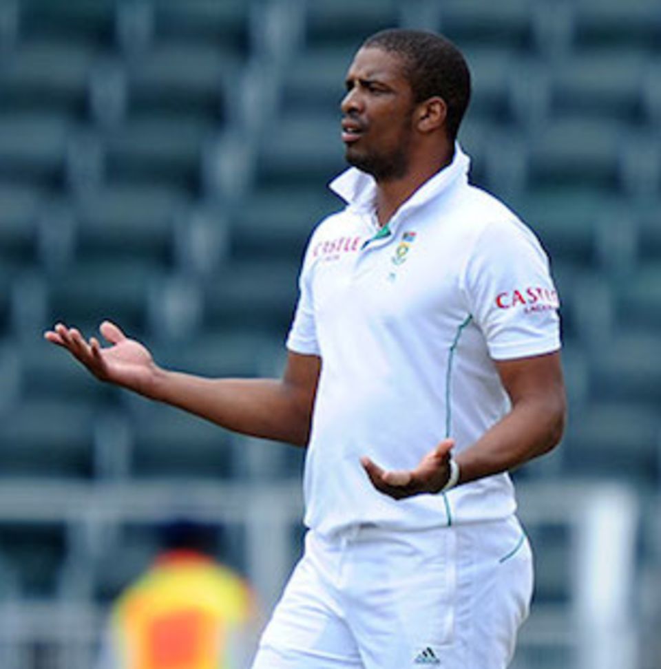 File photo: "Nine out of ten times the footage will find you guilty so I suppose so it's difficult to argue," Russell Domingo said about Vernon Philander's case