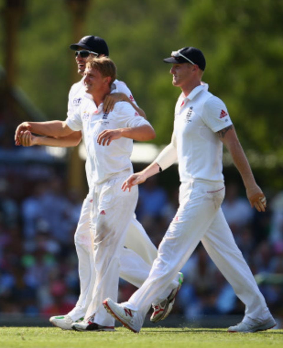 England debutant Scott Borthwick conceded 49 runs from his seven overs