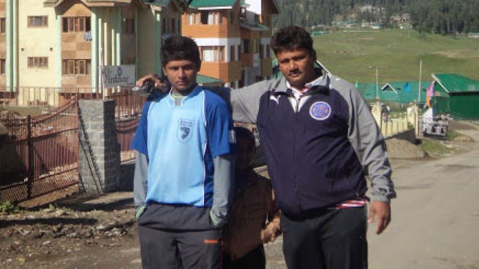Sarfaraz Khan (left) and father Naushad have both played an important part in Musheer's development