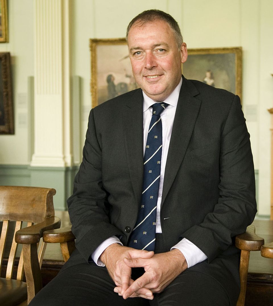 "Gus-like": Angus Fraser oversees things on and off the field at Middlesex