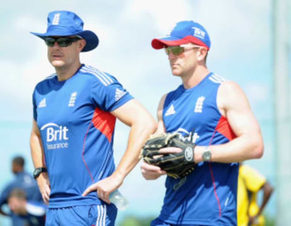 Ashley Giles and his fielding coach Paul Collingwood are looking for a ray of sunshine