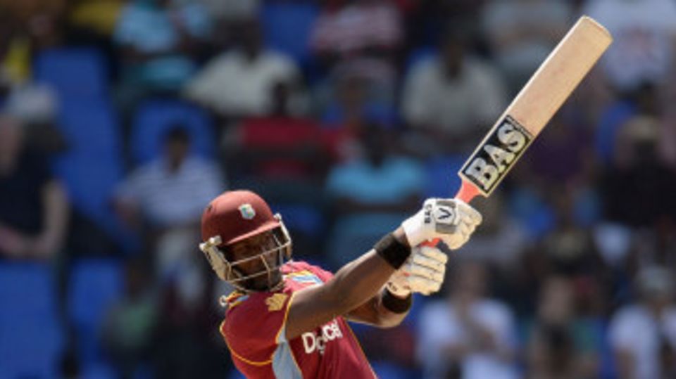 Darren Sammy used the long handle to good effect