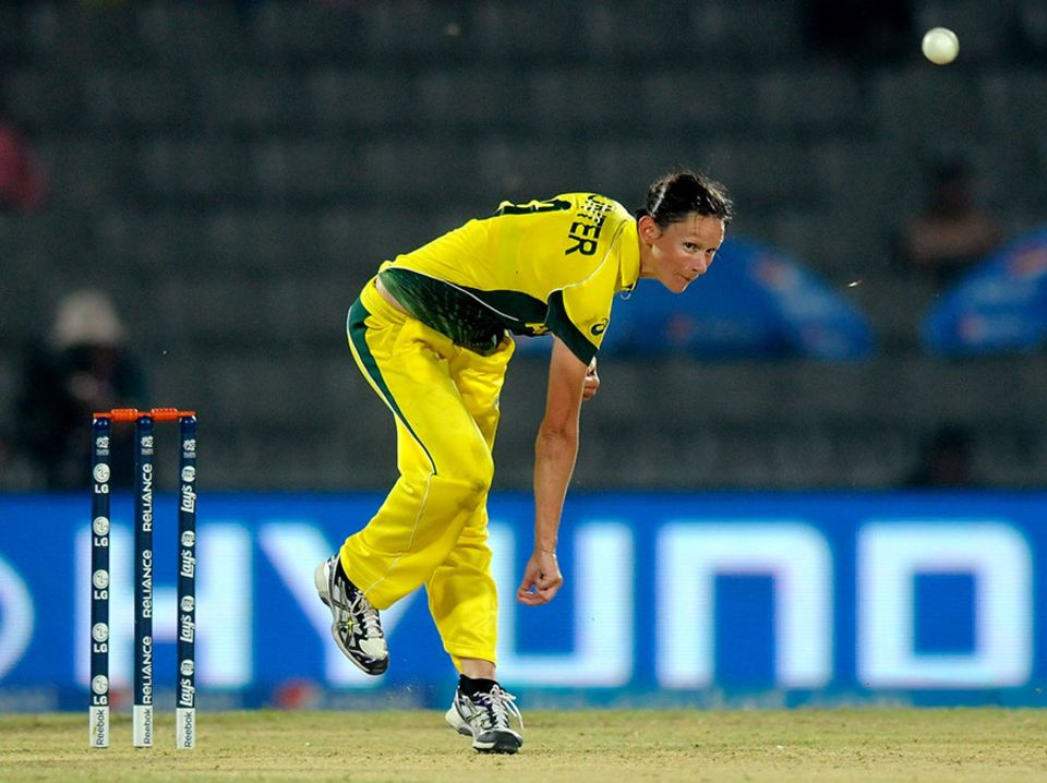 Julie Hunter has had surgery on a fractured thumb