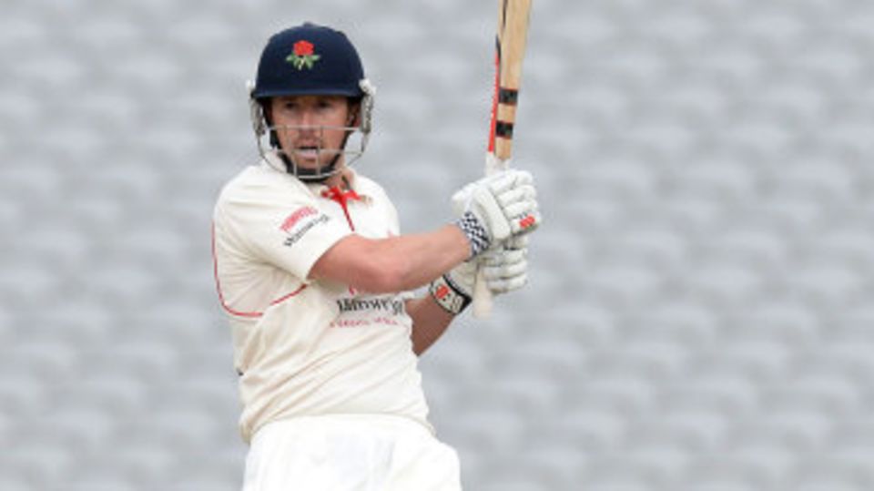 Paul Horton's 84 provided the bulk of Lancashire's resistance