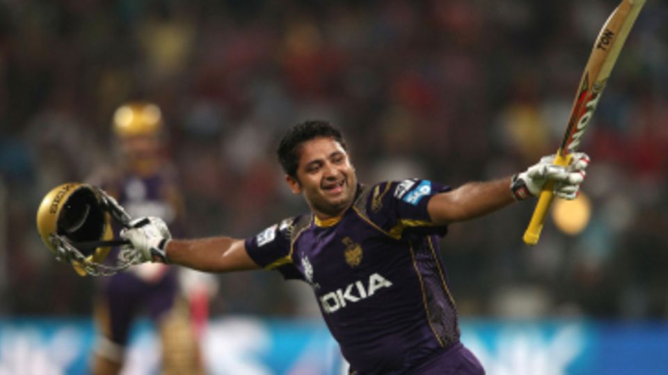 Piyush Chawla sets off on a celebratory run