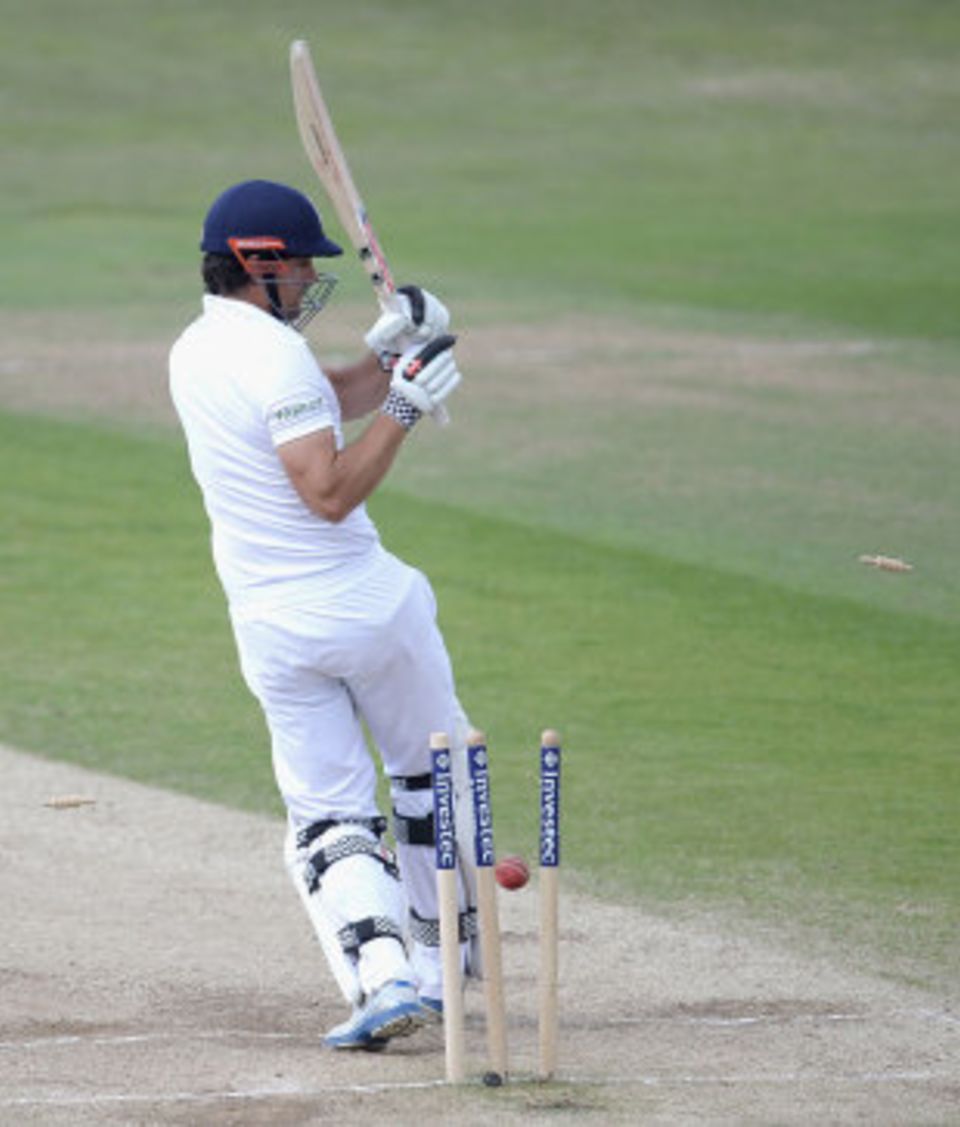 Alastair Cook may be in poor form but India coach Duncan Fletcher is not taking him lightly