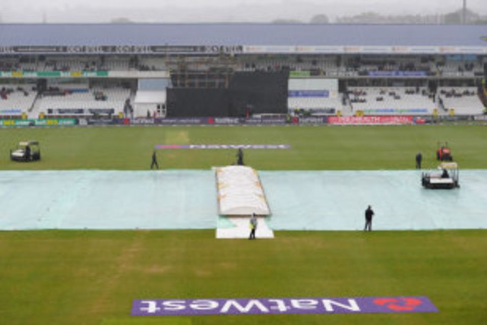 Headingley sold out for the 2014 T20 Roses match but then the rain came