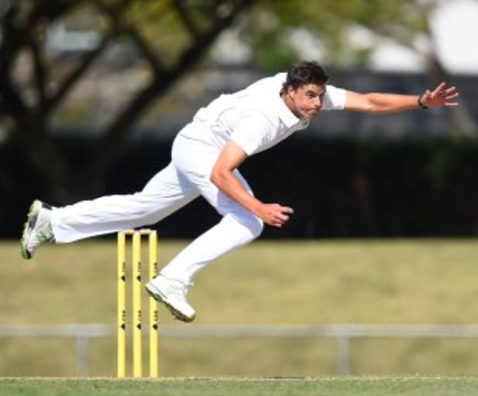 Marchant de Lange picked up 4 for 53