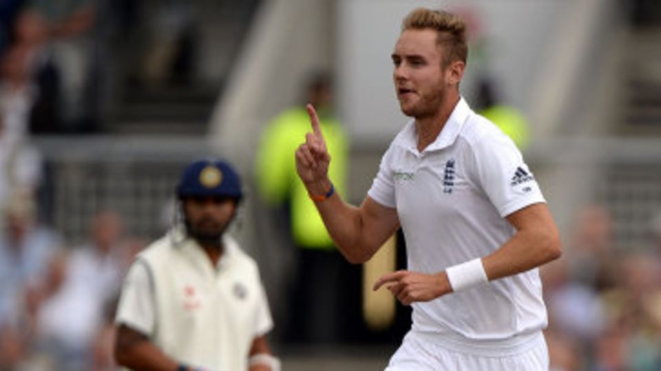 Stuart Broad removed Gautam Gambhir in his second over