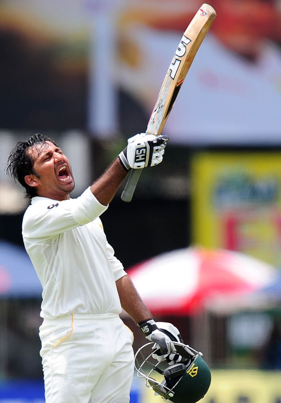 Sarfraz Ahmed scored his maiden century, the first by a Pakistan wicketkeeper in Sri Lanka