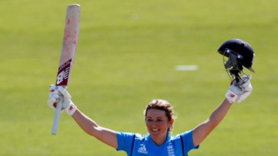 Charlotte Edwards celebrates her ninth ODI hundred