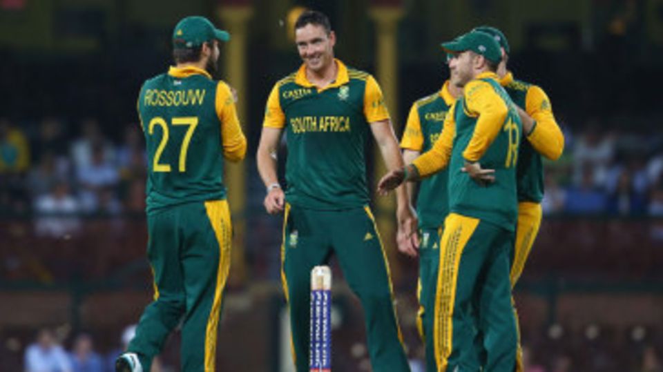 Kyle Abbott celebrates a wicket