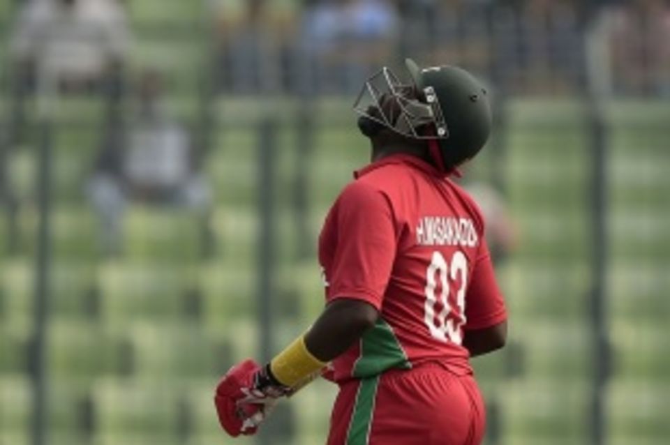 Hamilton Masakadza left a big gap between bat and pad again