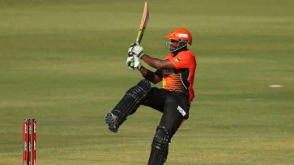 Michael Carberry pivots on his left leg