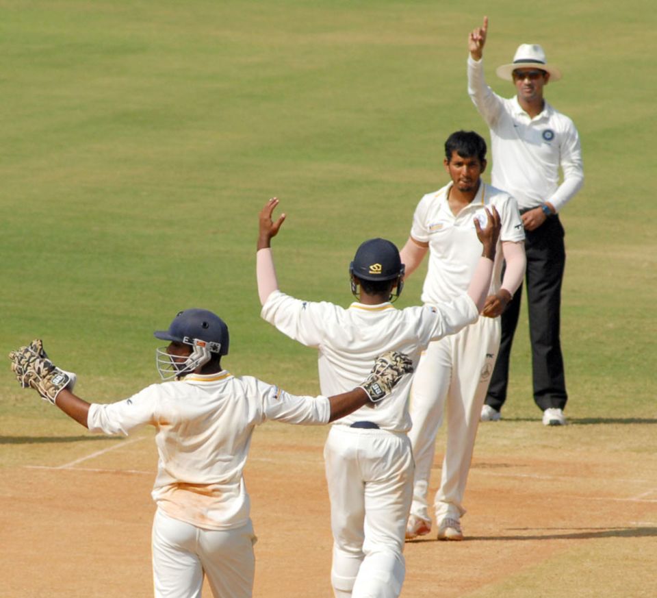 Malolan Rangarajan wrecked Uttar Pradesh with figures of 5 for 42