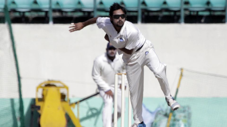 Jharkhand's Shahbaz Nadeem claimed 4 for 77