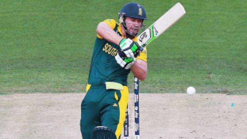 AB de Villiers, having advanced at the bowler, adjusts to play a pull