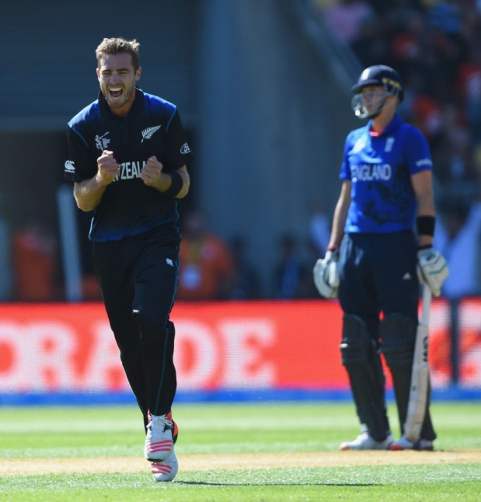 Tim Southee picked up career-best figures of seven for 33 in his nine overs