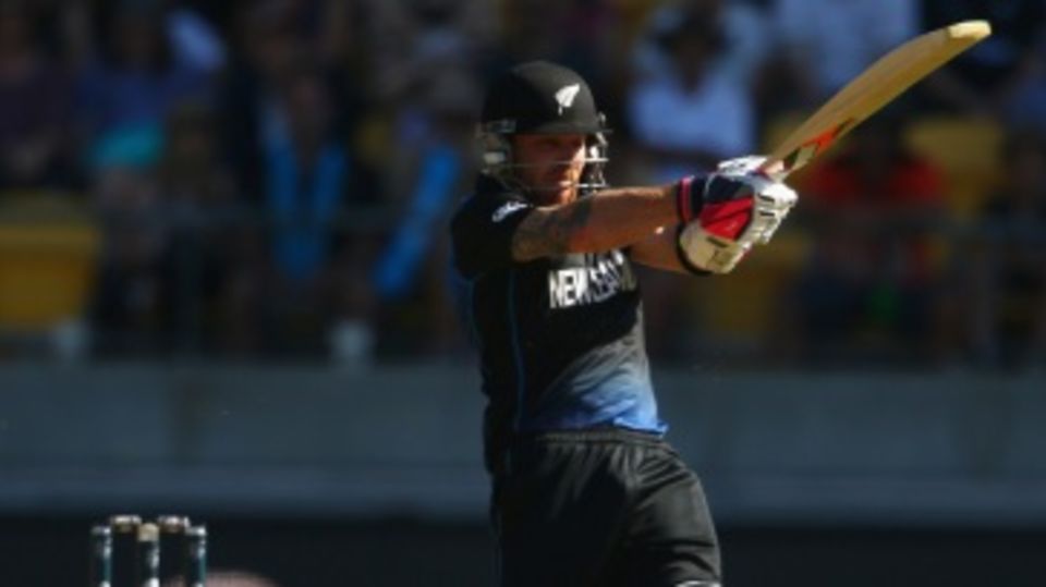 Brendon McCullum unleashes a pull