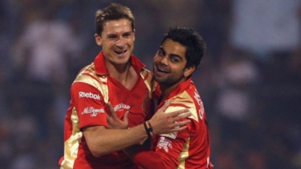 Dale Steyn and Virat Kohli celebrate a wicket