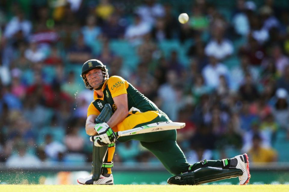 Still, low, savage: de Villiers at work