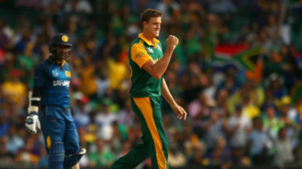Morne Morkel pumps his fist after dismissing Kumar Sangakkara