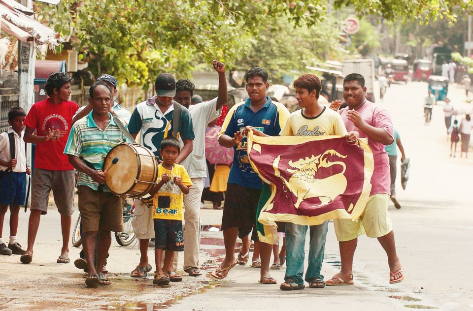 Fans celebrate Sri Lanka's 2007 semi-final win the best way they know