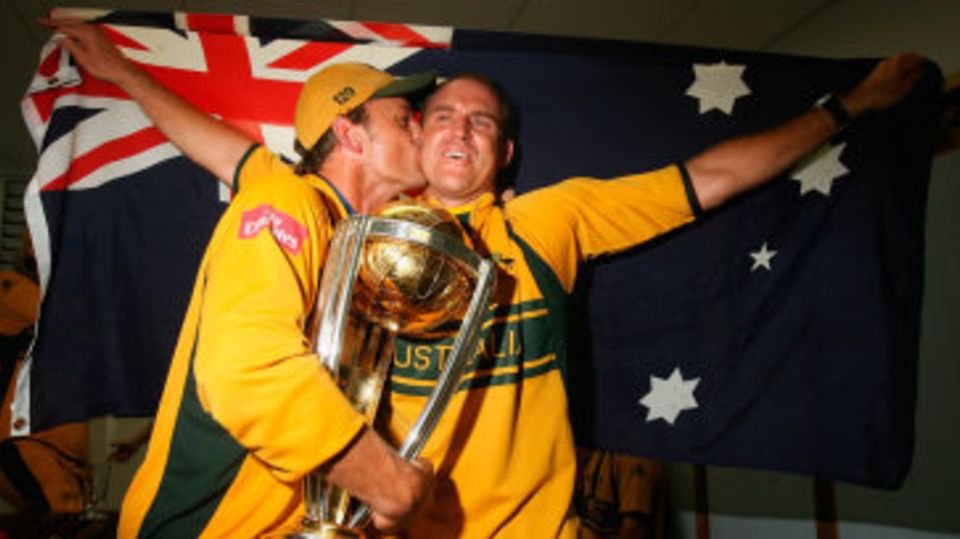 Adam Gilchrist kisses Matthew Hayden
