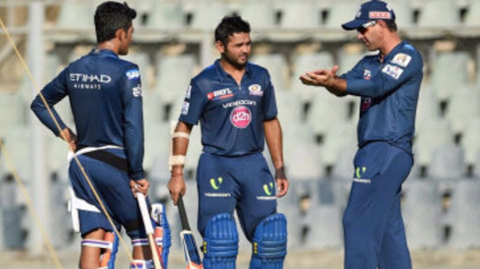 Ricky Ponting shares a few tips with Parthiv Patel during a training session