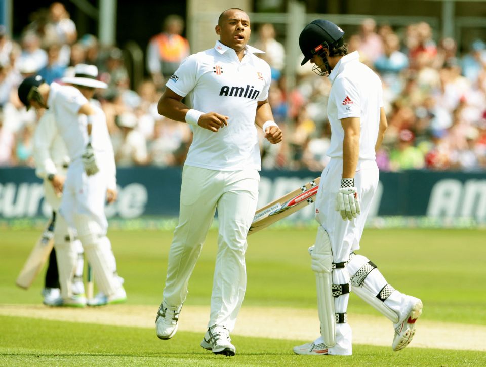 Mills took Cook's wicket in the pre-Ashes warm-up match between Essex and an England XI in 2013