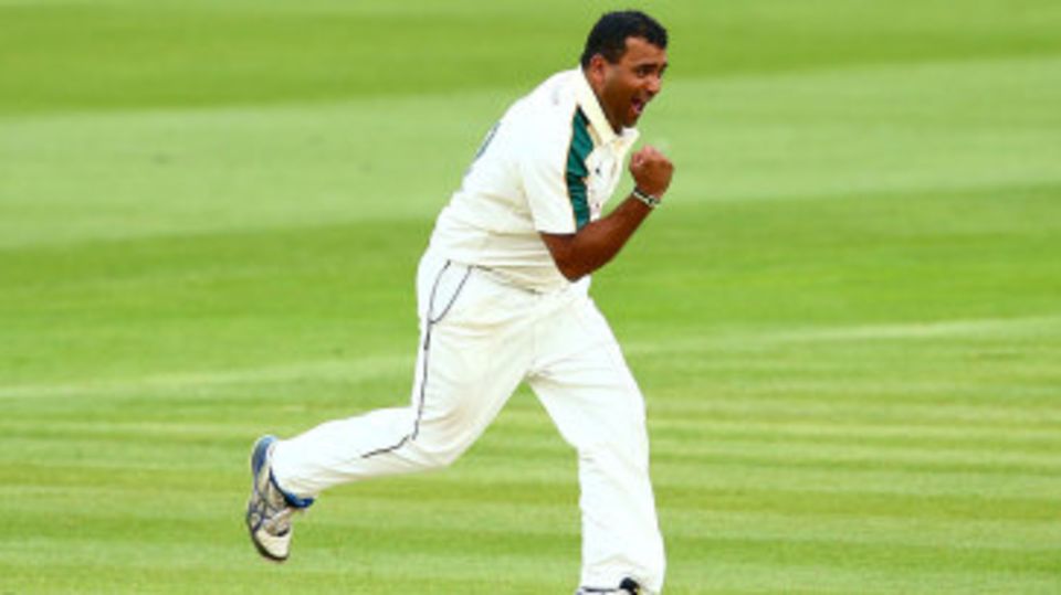 Samit Patel picked up three cheap wickets