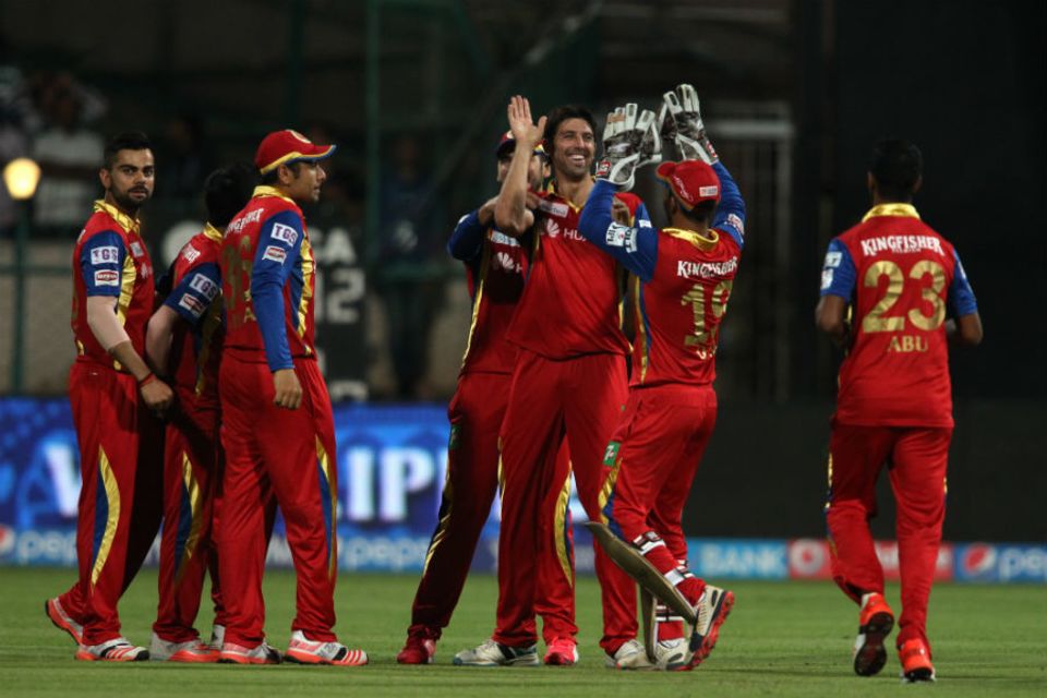 David Wiese picked up three wickets in four balls but Mumbai eventually crossed 200 after a few meaty blows by Hardik Pandya to finish on 209 for 7