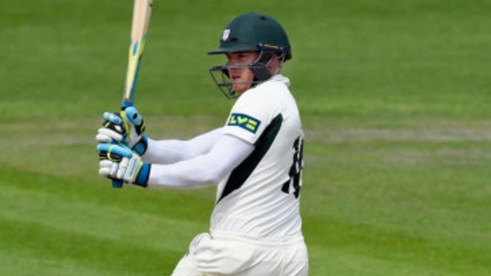 Ben Cox steered Worcestershire into the lead