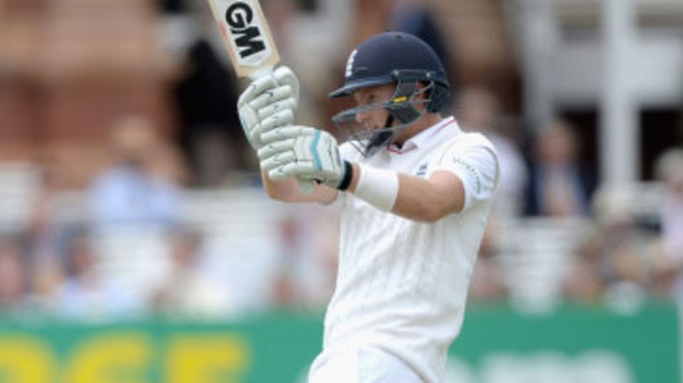Joe Root played positively to lead a fightback