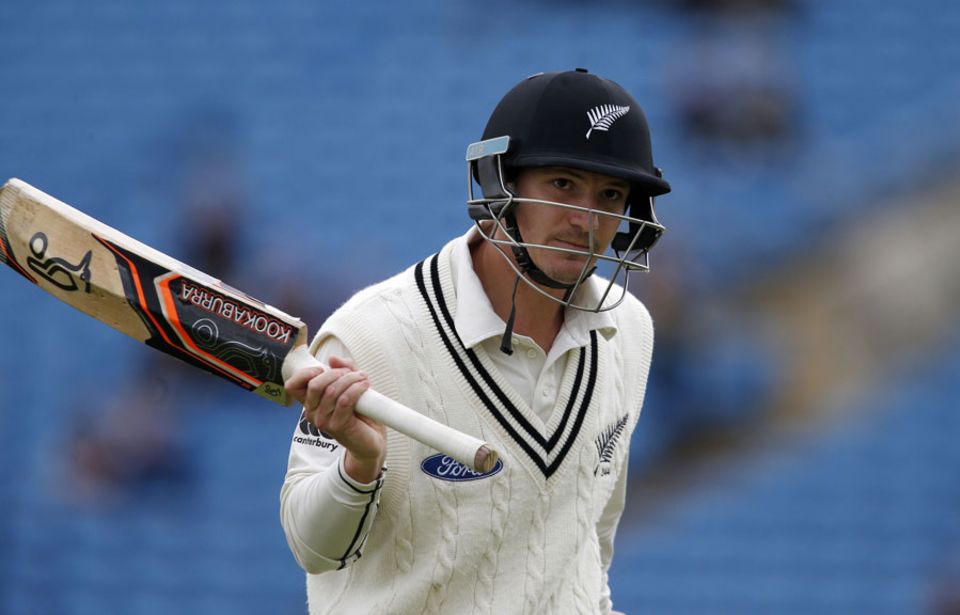 BJ Watling's 120 formed the bedrock of New Zealand's 454 for 8 declared
