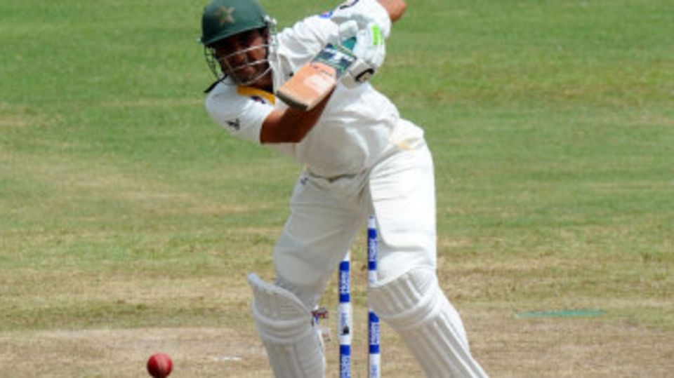Younis Khan reached his half-century in 71 balls
