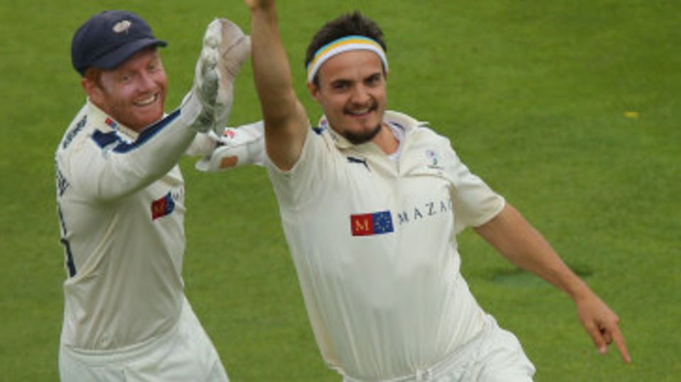 Jack Brooks' 3 for 14 helped tear apart Warwickshire