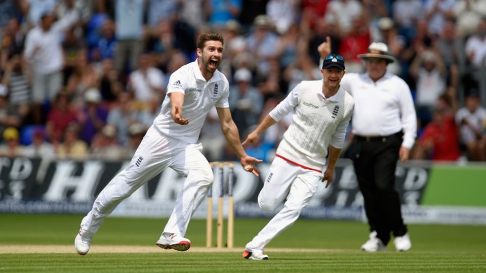 One over later, Wood dismissed Adam Voges and Australia had lost four for nine