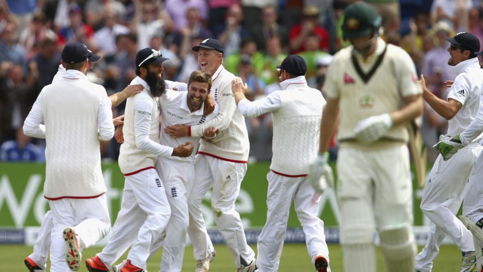 England's fielders sensed the end was nigh as Voges fell for 1 to leave Australia 106 for 5