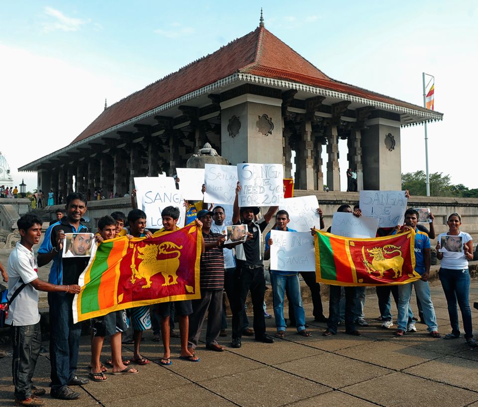 Sri Lanka cricket fans rarely let their passions spill over; the same can't be said of Sangakkara fans - a group of whom are seen here demonstrating in Colombo in April 2011, demanding Sangakkara be reappointed captain</i>