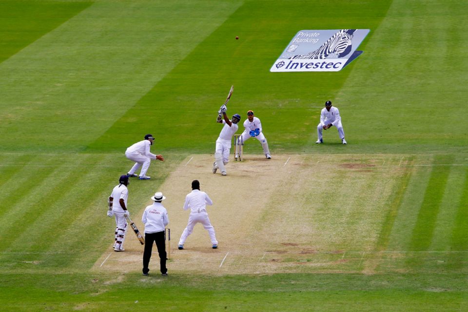 Lord's, 2014: neither the weight of occasion nor the sniping from the slips could shake his <i>nidanam</i>