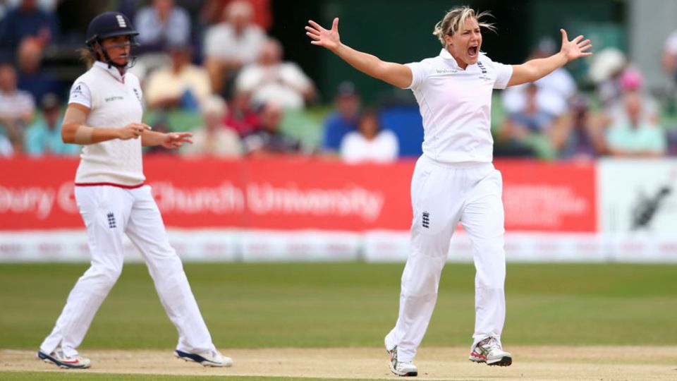 Katherine Brunt appeals unsuccessfully for a wicket