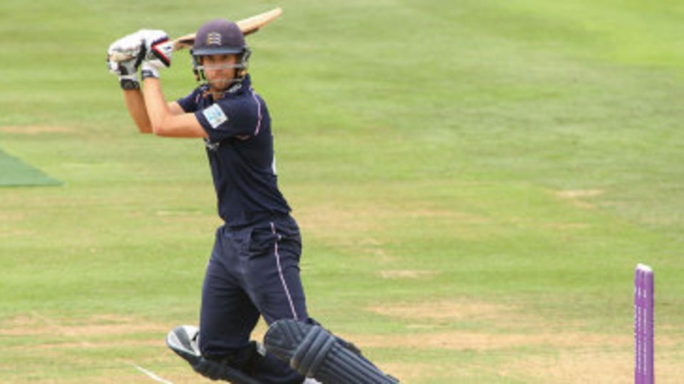 Dawid Malan's hundred guided Middlesex's chase