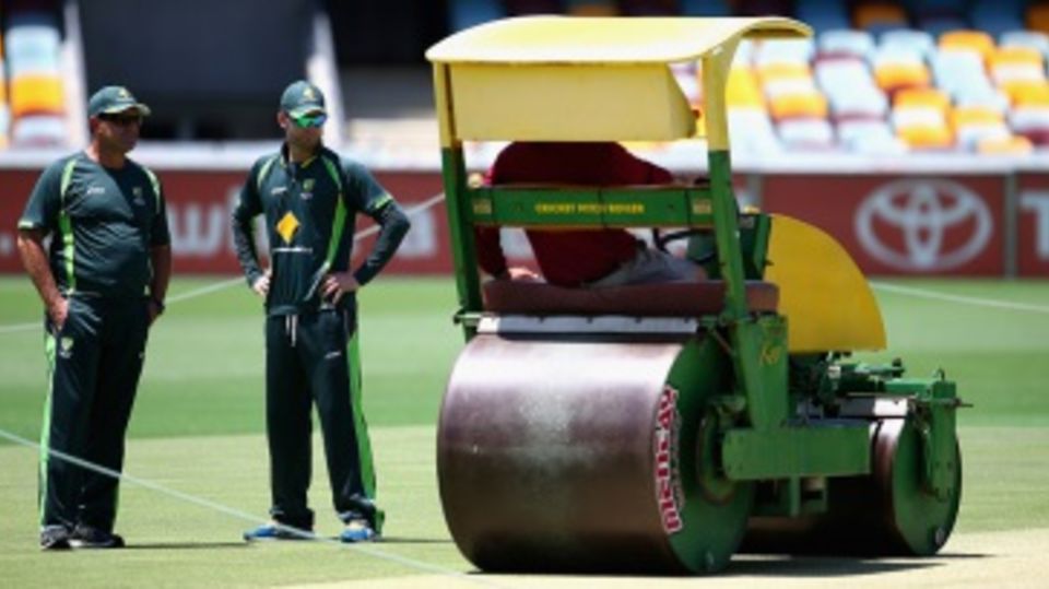 Mark Taylor and Michael Clarke take a look at the pitch