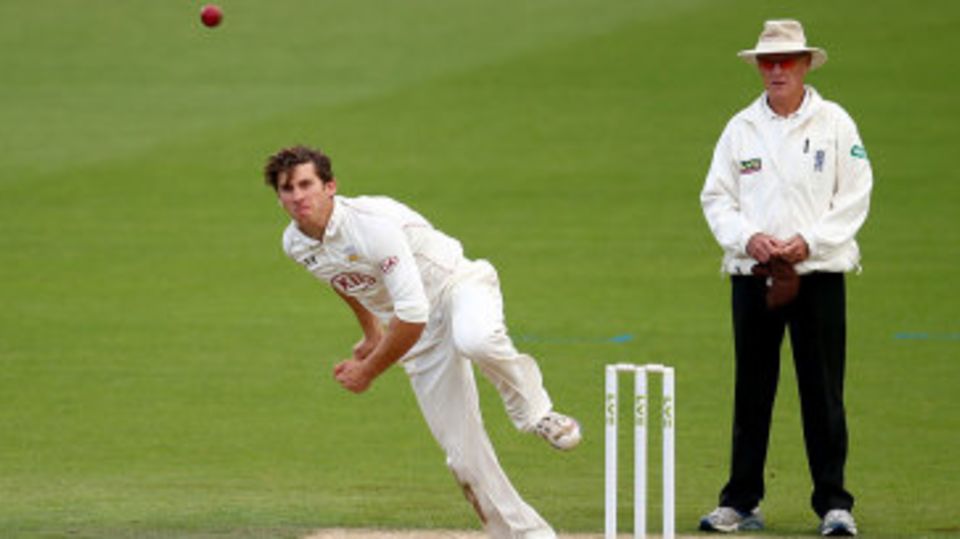 Zafar Ansari worked through Derbyshire's top order