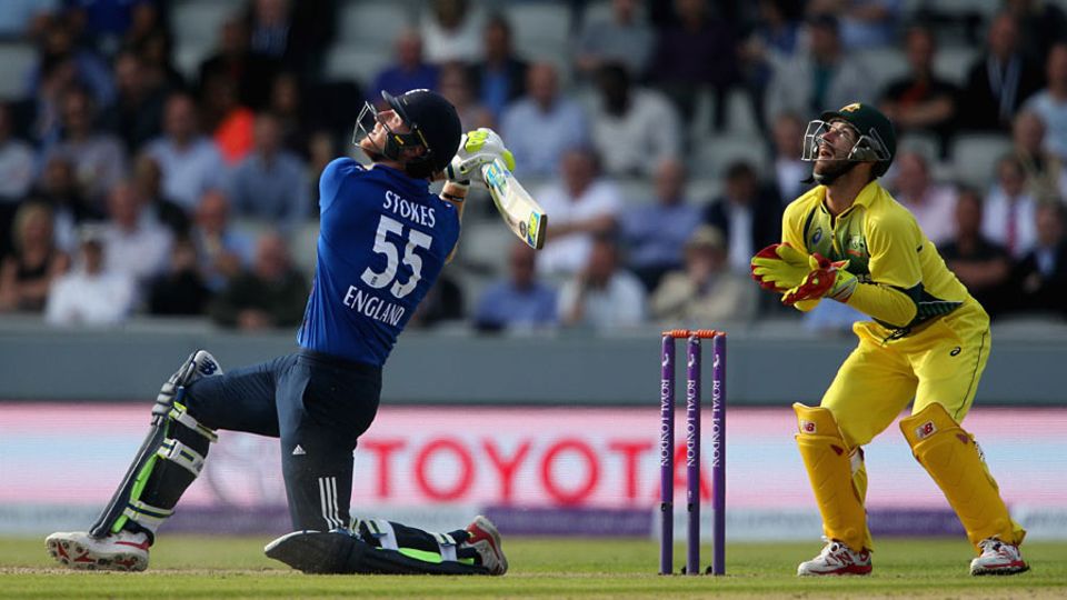 England had been 205 for 2 but things began to unravel, Ben Stokes struggling over 14...