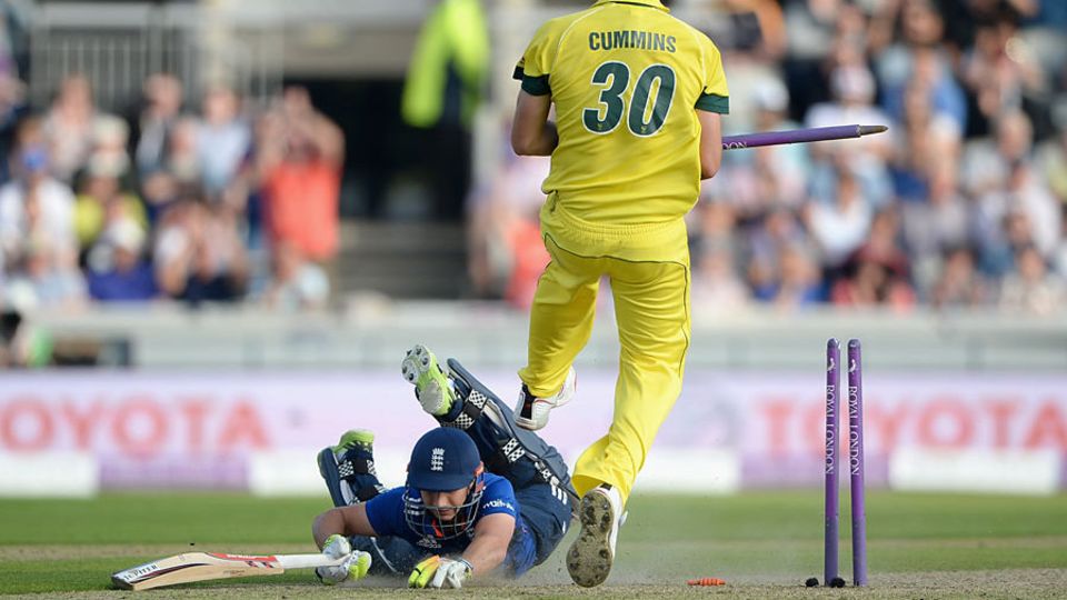 With wickets falling at the other end, Taylor got closer and closer to his maiden ODI ton. When he did finally get there it was with a desperate dive